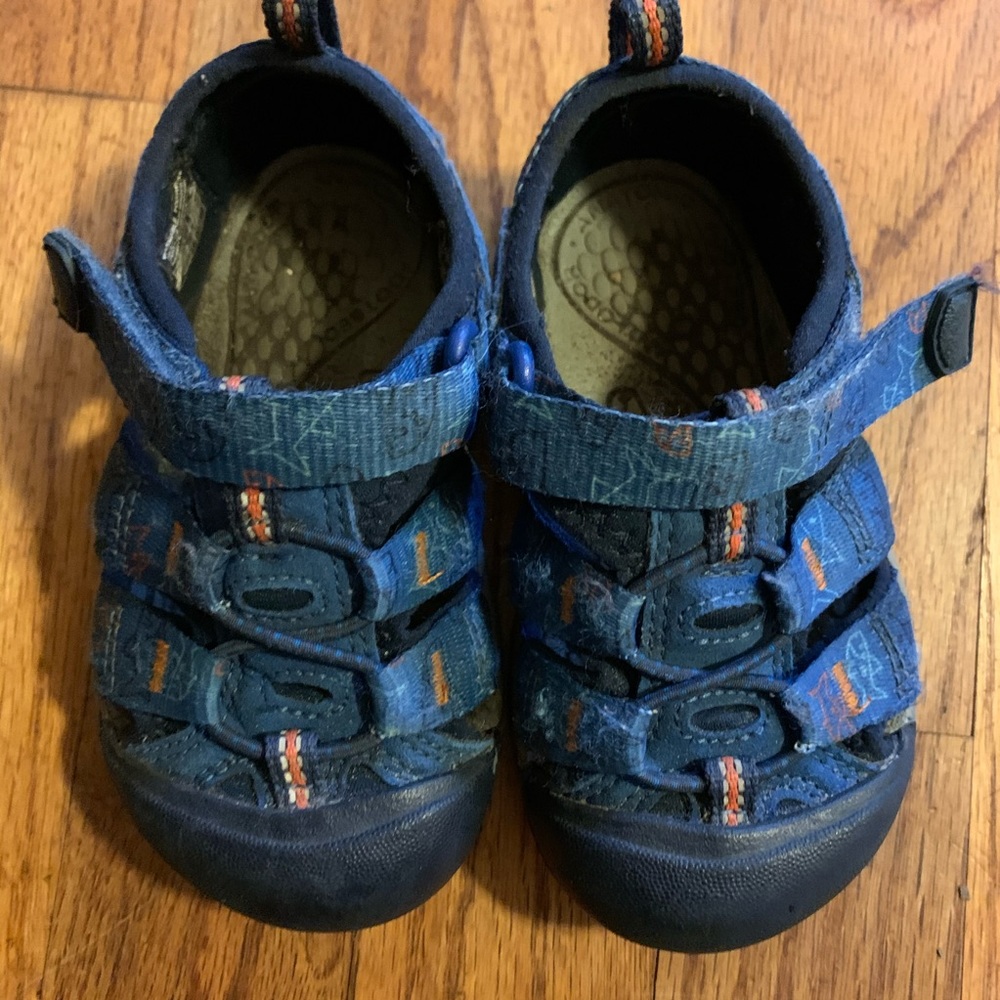 Blue Baby Keens!